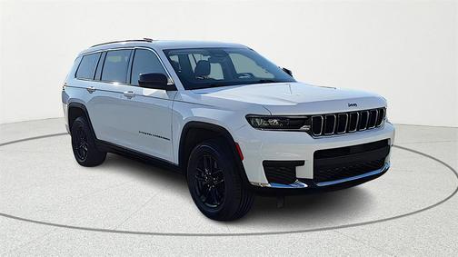 2022 Jeep Grand Cherokee L Laredo