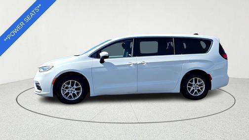 Bright White Clearcoat 2023 Chrysler Pacifica Touring-L