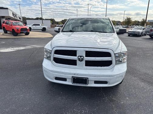 2022 RAM 1500 Classic Tradesman