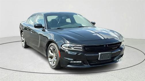 2017 Dodge Charger SXT
