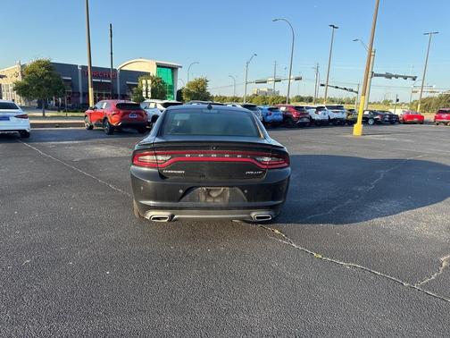 2017 Dodge Charger SXT
