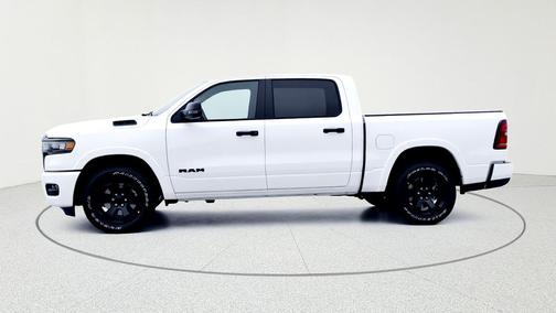 Bright White Clearcoat 2026 RAM 1500 Big Horn/Lone Star