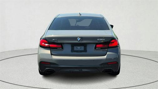 2022 BMW 530 i xDrive