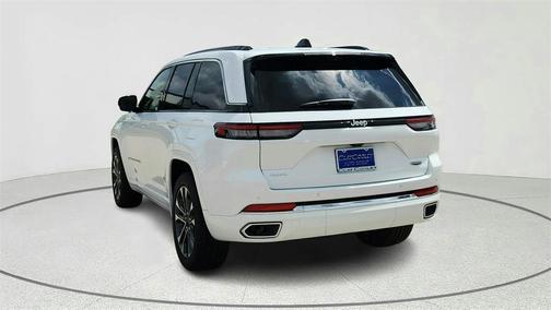 2025 Jeep Grand Cherokee Overland