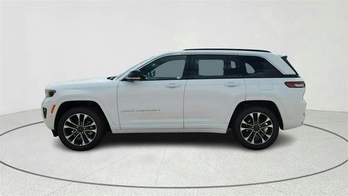 2025 Jeep Grand Cherokee Overland
