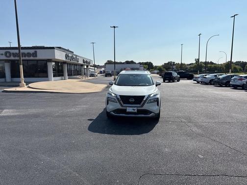 2022 Nissan Rogue Platinum