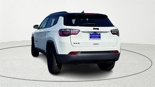 2022 Jeep Compass Altitude