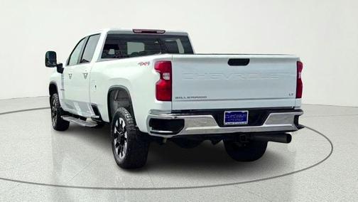 Summit White 2025 Chevrolet Silverado 2500 LT
