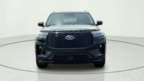 Black Metallic 2025 Ford Explorer ST-Line