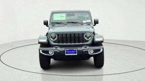 Anvil Clearcoat 2026 Jeep Gladiator Texas Trail