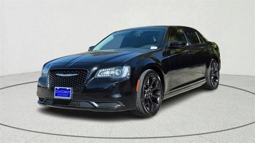 2019 Chrysler 300 Touring