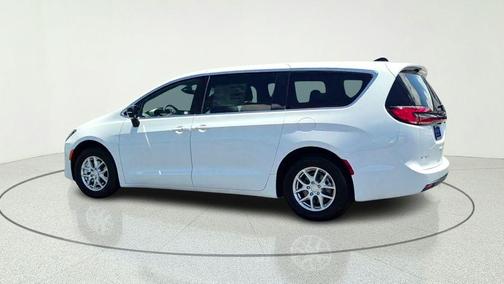 Bright White Clearcoat 2027 Chrysler Pacifica SELECT