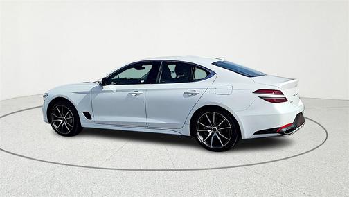 2025 Genesis G70 2.5T