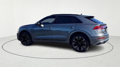 2024 Audi Q8 55 Premium