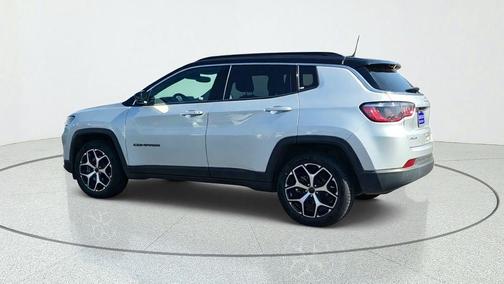 Silver Zynith 2025 Jeep Compass Limited