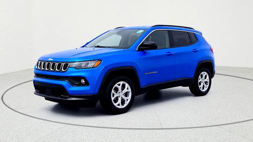 Hydro Blue Pearlcoat 2024 Jeep Compass Latitude