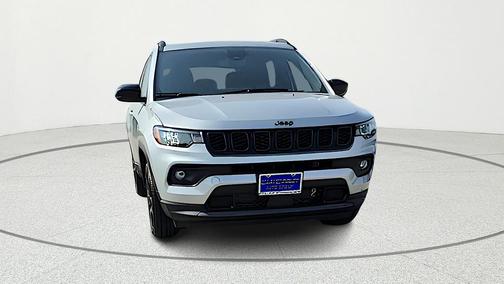 Silver Zynith 2026 Jeep Compass Latitude