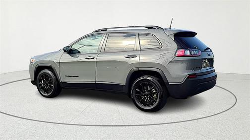 2023 Jeep Cherokee Altitude Lux