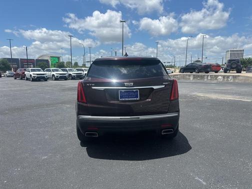 2021 Cadillac XT5 Luxury