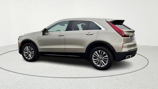 Latte 2025 Cadillac XT4 Premium Luxury