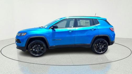 Hydro Blue Pearlcoat 2026 Jeep Compass Latitude