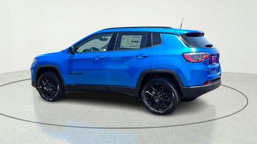Hydro Blue Pearlcoat 2026 Jeep Compass Latitude