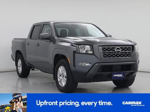 Gray 2022 Nissan Frontier SV