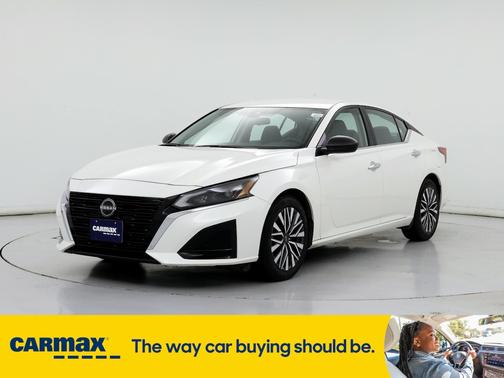 2024 Nissan Altima SV