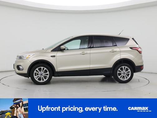 Tan 2017 Ford Escape SE