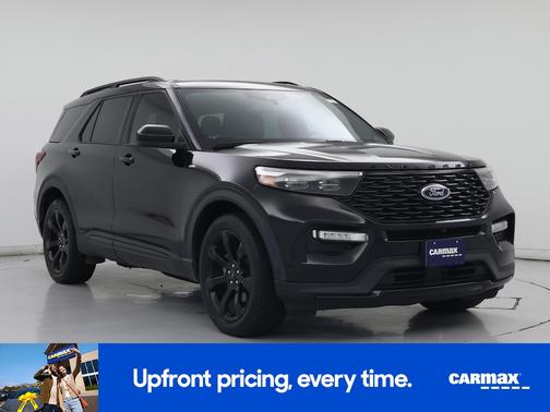 Black 2023 Ford Explorer ST-Line
