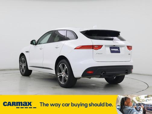 2018 Jaguar F-PACE R-Sport