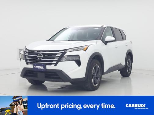 White 2025 Nissan Rogue SV