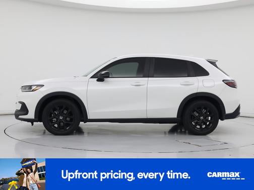 White 2024 Honda HR-V Sport