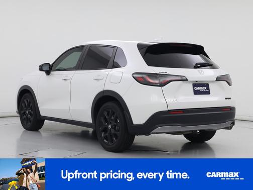 White 2024 Honda HR-V Sport