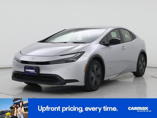 2025 Toyota Prius LE