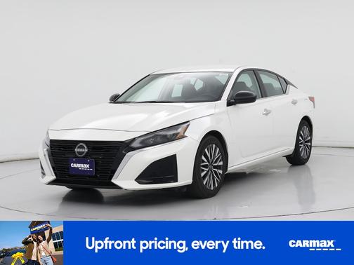 2024 Nissan Altima SV