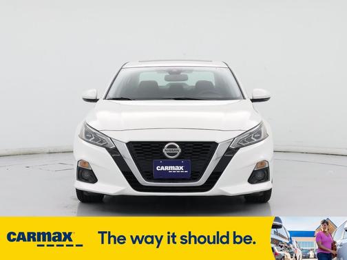 2019 Nissan Altima SV