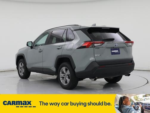 2022 Toyota RAV4 Hybrid XLE
