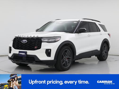 White 2025 Ford Explorer ST