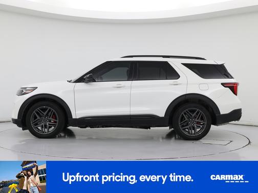White 2025 Ford Explorer ST