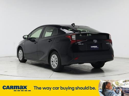 2022 Toyota Prius LE