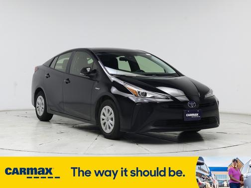 2022 Toyota Prius LE