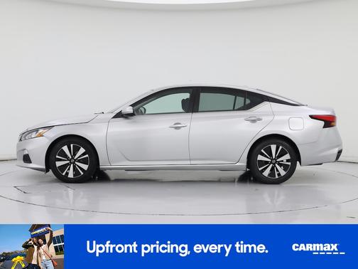 2022 Nissan Altima SV