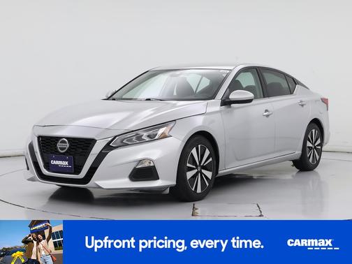 2022 Nissan Altima SV