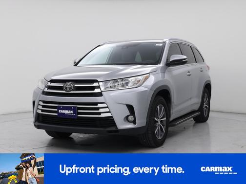Silver 2018 Toyota Highlander XLE