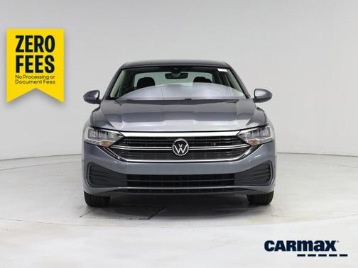 Gray 2023 Volkswagen Jetta SE