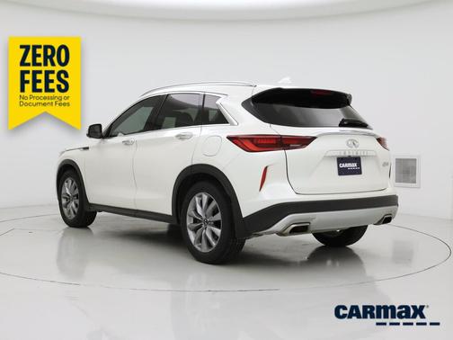 White 2022 INFINITI QX50 Essential