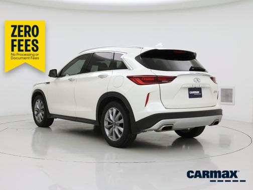 White 2022 INFINITI QX50 Essential