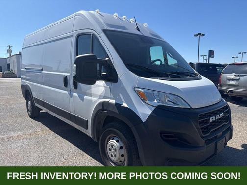 Bright White Clearcoat 2023 RAM ProMaster 2500 High Roof