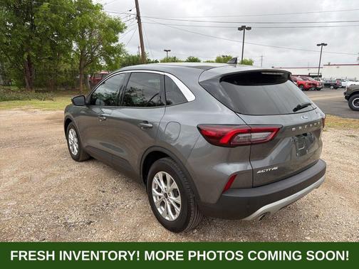 Carbonized Gray Metallic 2023 Ford Escape Active